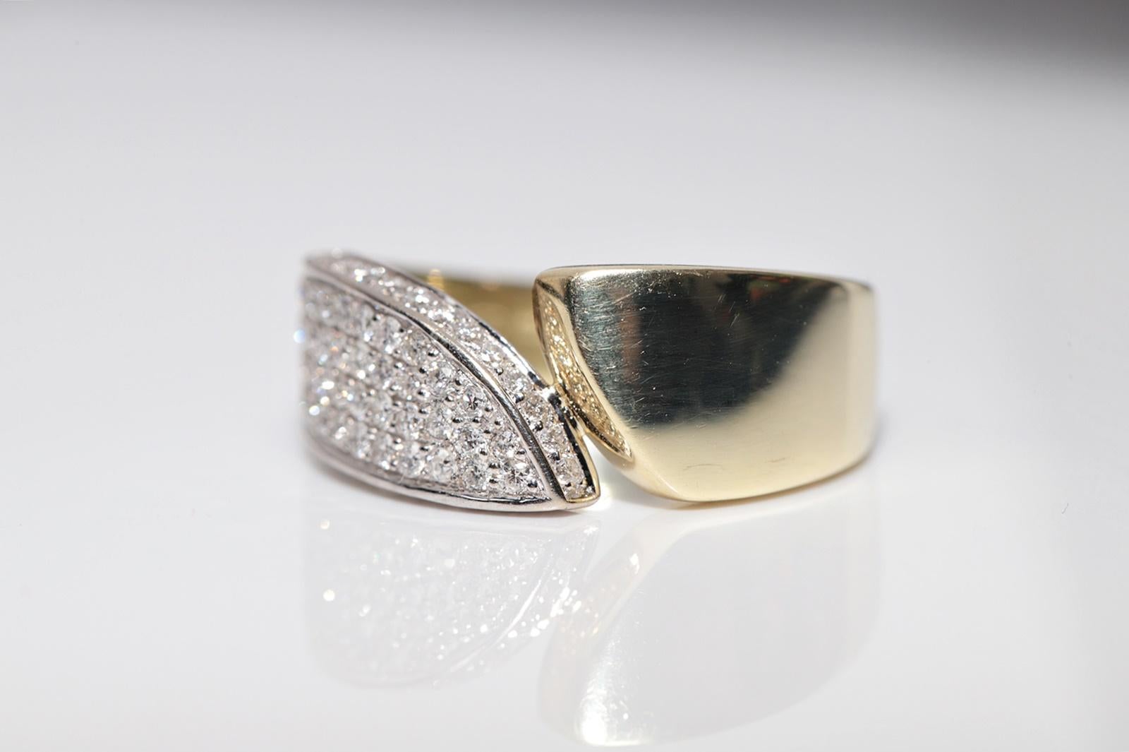 Vintage Circa 1990er Jahre 14k Gold Natürlicher Diamant Dekorierter Vintage-Ring im Angebot 4