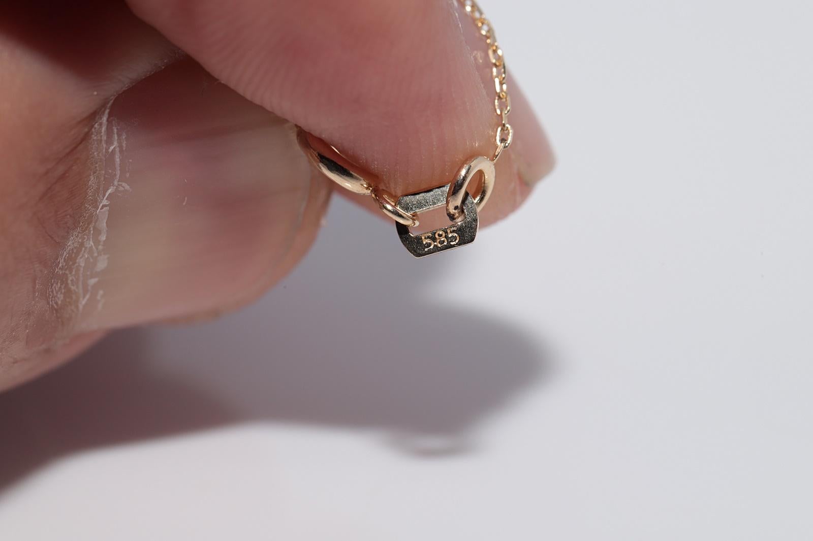 Vintage CIRCA 1990s 14k Gold Natürliche Diamant-Emaille Z Brief Anhänger Halskette im Angebot 5