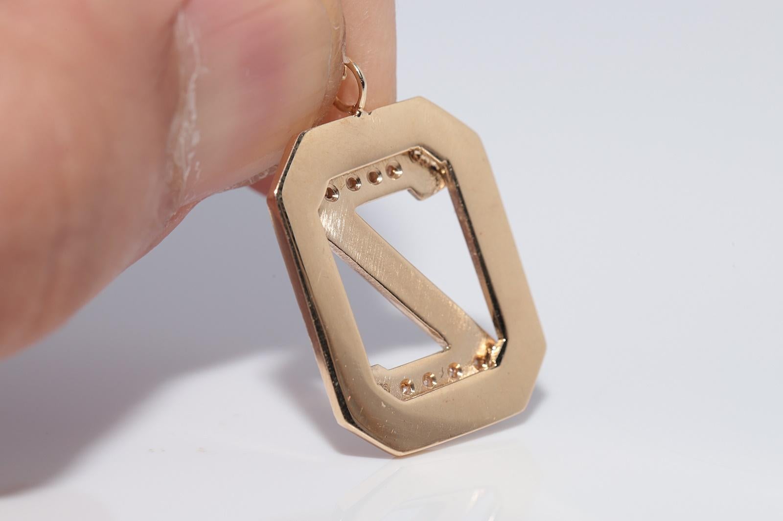 Vintage CIRCA 1990s 14k Gold Natürliche Diamant-Emaille Z Brief Anhänger Halskette im Angebot 3