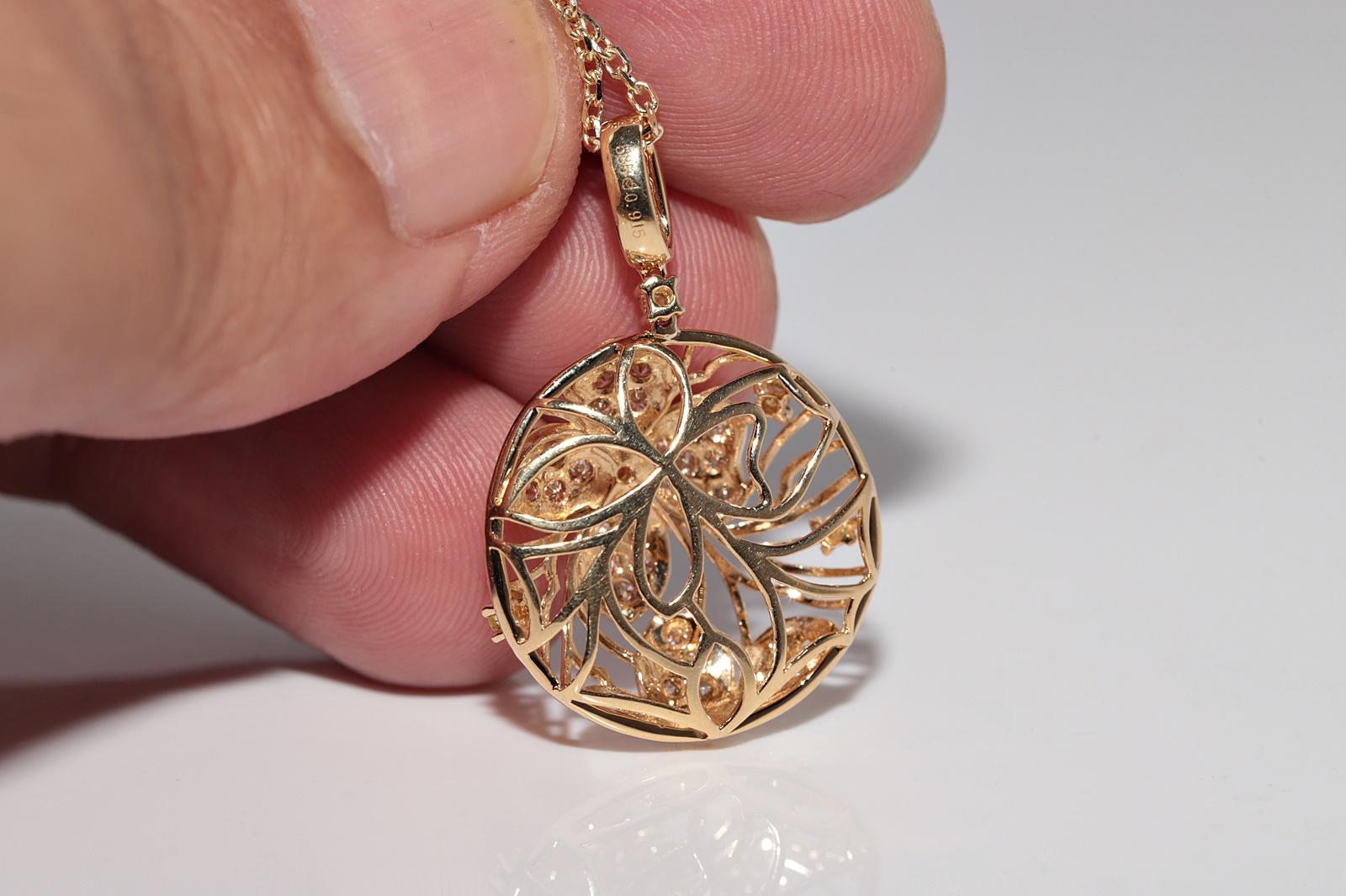 Vintage CIRCA 1990s 14k Gold natürliche Diamant Blumen Design Anhänger Halskette im Angebot 6