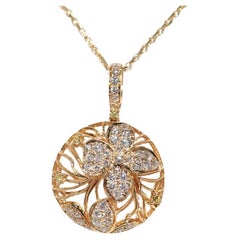 Collana con ciondolo in oro naturale con fiori di diamante, vintage, CIRCA gli anni
90.