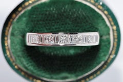 Vintage CIRCA 1990er 14k Gold Natürliche Prinzessinnenschliff und Baguetteschliff Diamantring