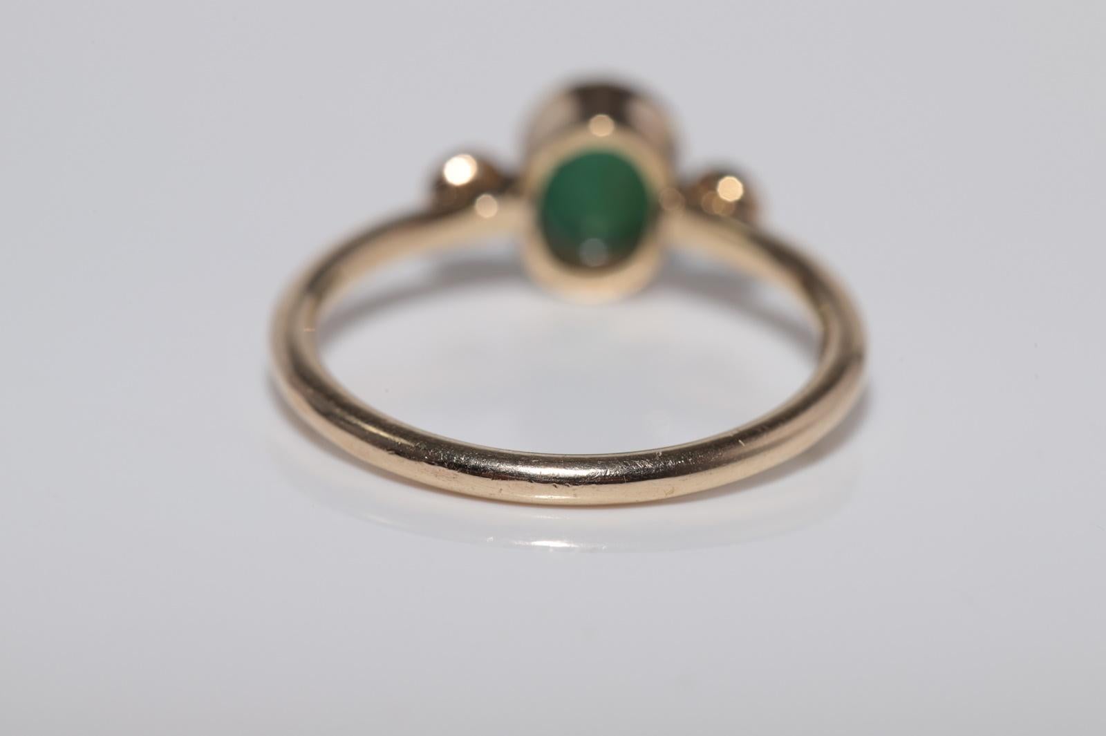 Vintage Circa 1990er Jahre 14k Gold natürlicher Diamant im Rosenschliff und Cabochon-Smaragdring im Angebot 3