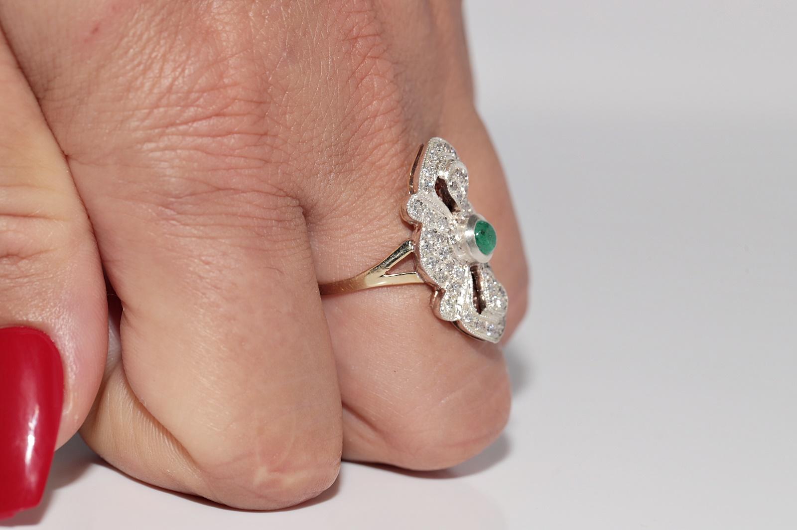 Vintage CIRCA 1990s 14k Gold Top Silver Natürlicher Diamant und Smaragd Navette Ring im Angebot 10