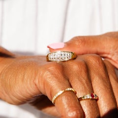 Vintage circa 1990s 18 Carat Yellow Gold Grain Set Diamond Tapered Band Ring