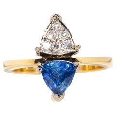 Vintage Circa 1990s 18 Carat Yellow Gold Triangular Blue Sapphire & Diamond Ring