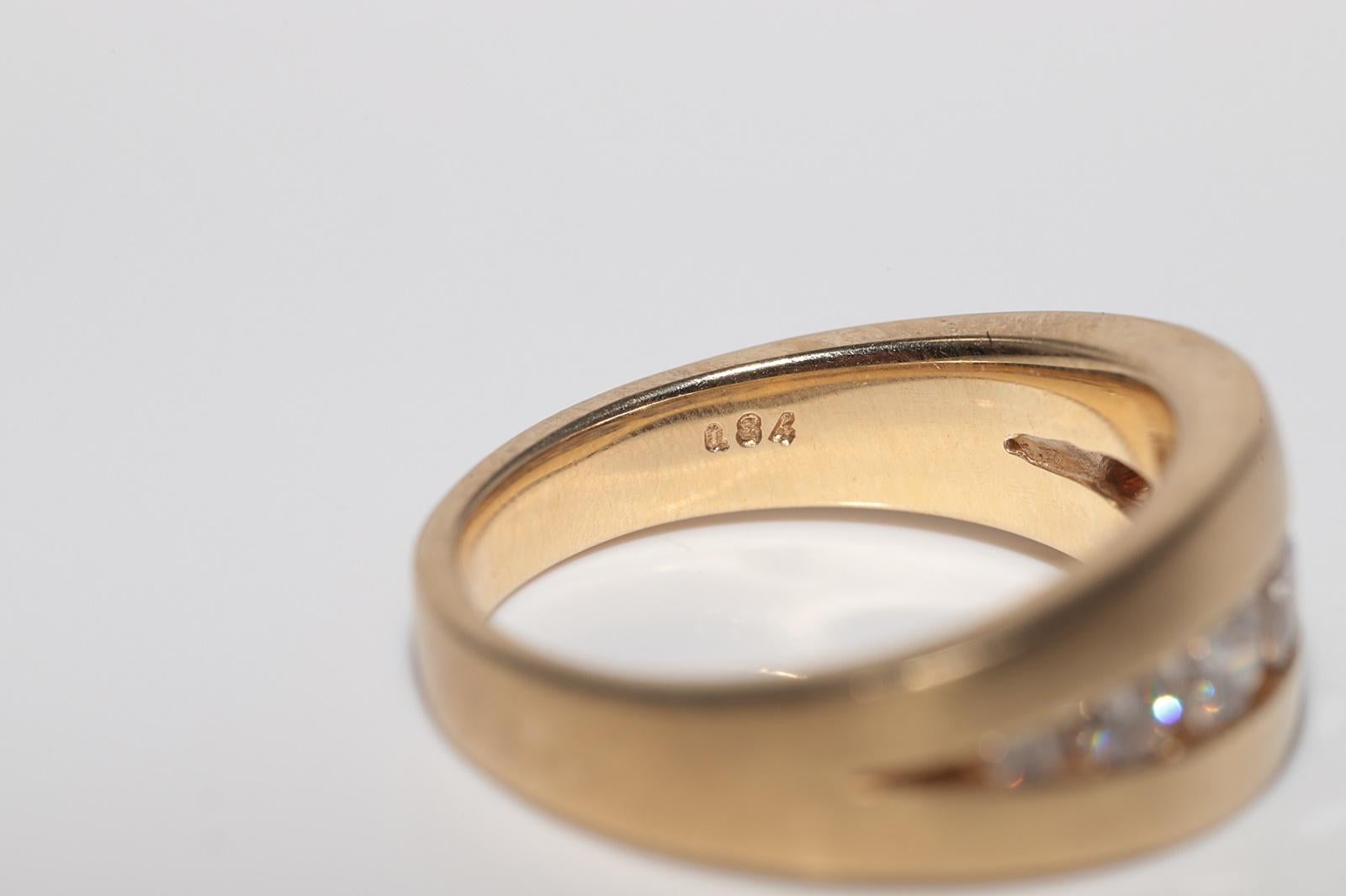 Anello d'oro 18 carati d'epoca, circa anni '90, con diamanti naturali decorati e lavorati a mano in vendita 7