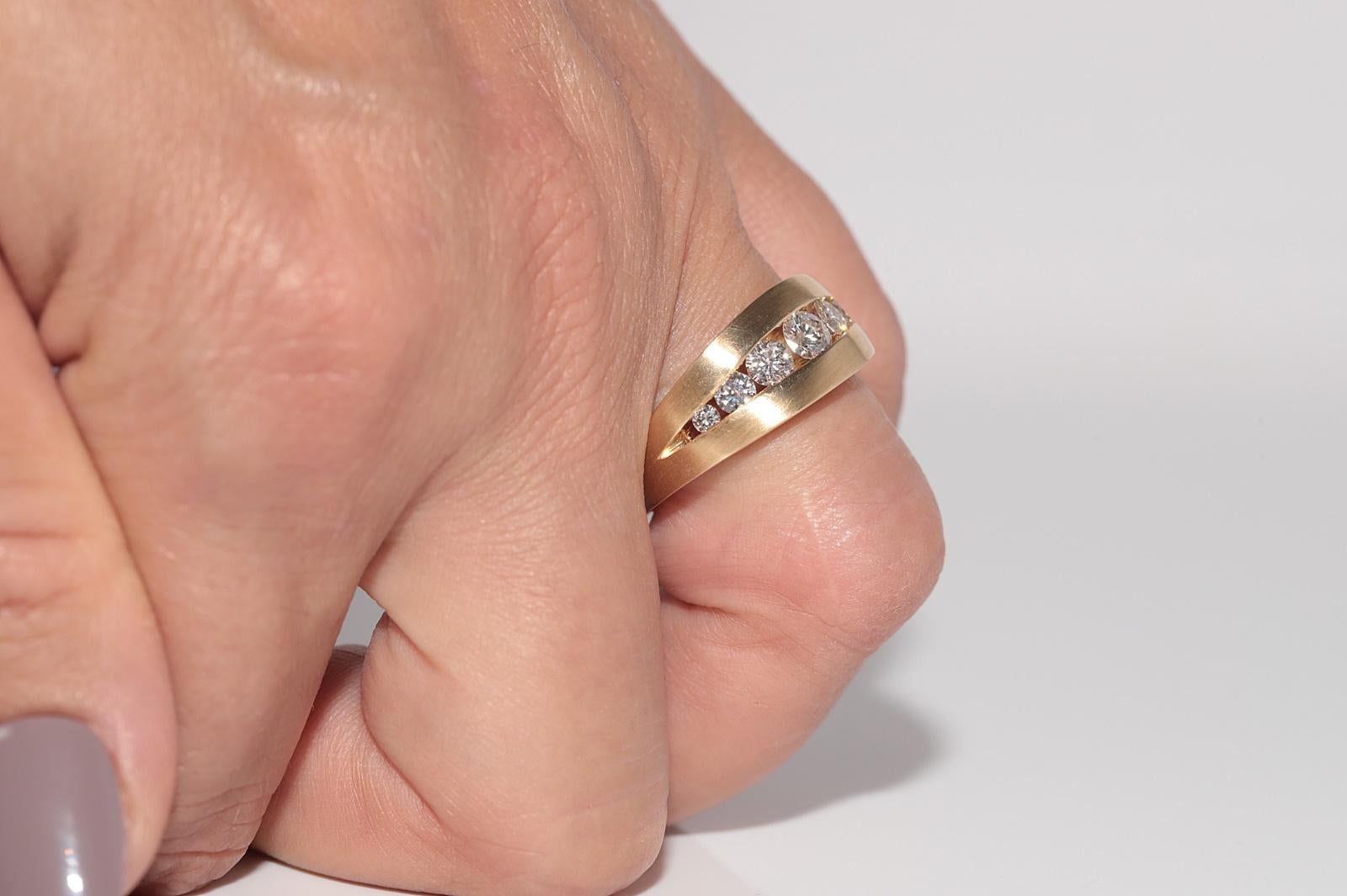 Vintage CIRCA 1990er Jahre 18k Gold Handcrafted Natural Diamond dekoriert Band Ring im Zustand „Gut“ im Angebot in Fatih/İstanbul, 34