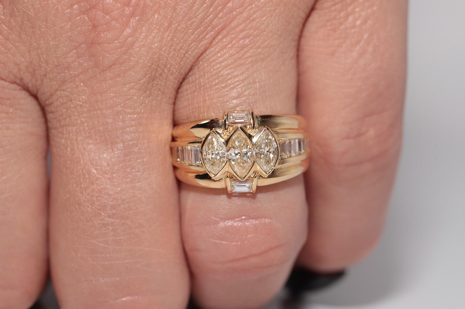 Vintage Circa 1990er Jahre Diamantring aus 18 Karat Gold mit Marquise-Schliff und Baguette-Schliff im Angebot 10