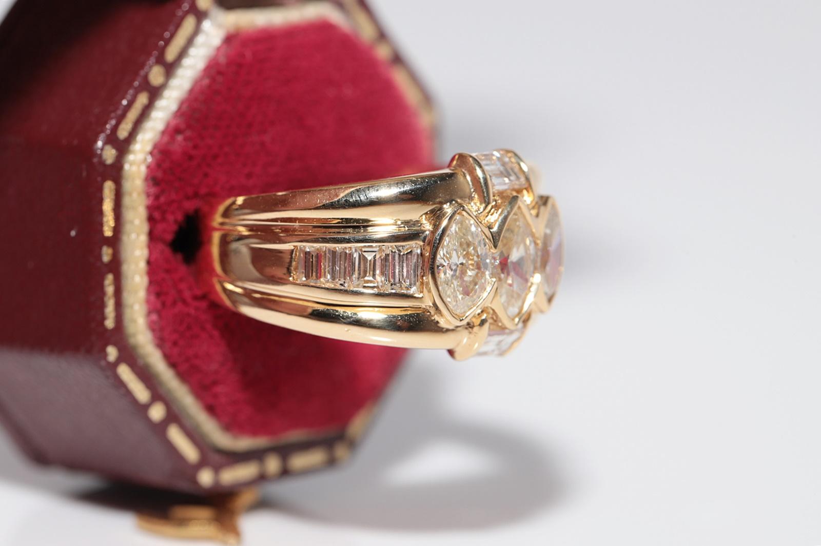 Rétro Anello in oro 18 carati con diamanti taglio marquise e taglio baguette, vintage, anni '90 circa. in vendita