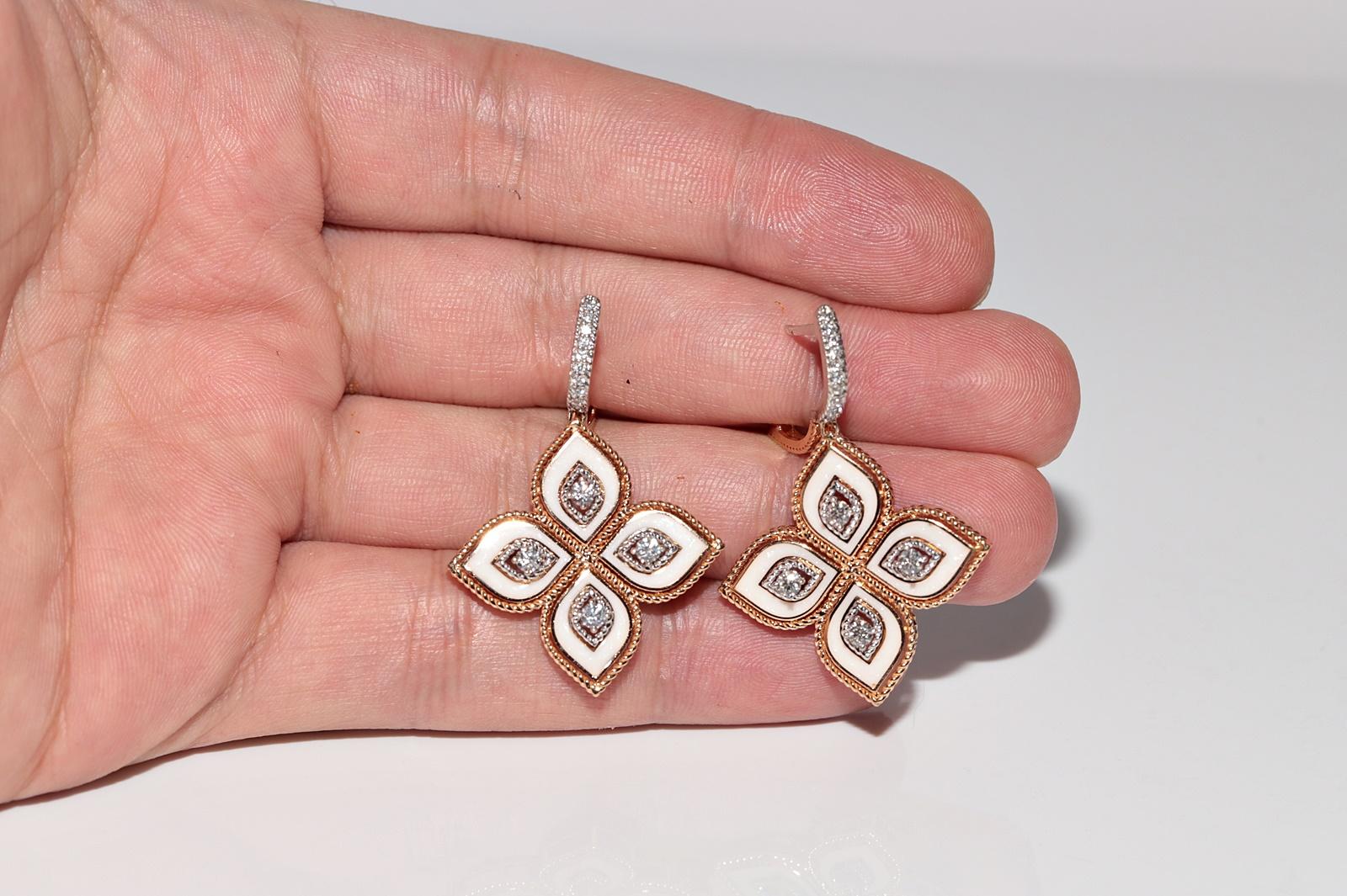 Pendiente de gota vintage circa años 90 de oro de 18 quilates decorado con esmalte natural en venta 6