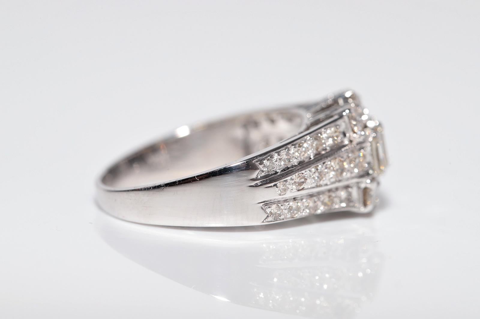 Donna Anello Vintage CIRCA anni '90 in oro 18k con diamanti naturali taglio Baguette e taglio Brilliante in vendita