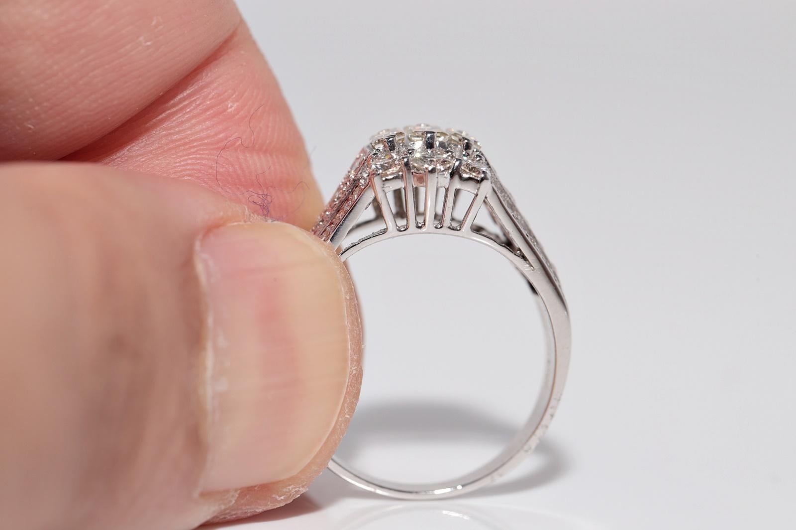 Anello Vintage CIRCA anni '90 in oro 18k con diamanti naturali taglio Baguette e taglio Brilliante in vendita 1