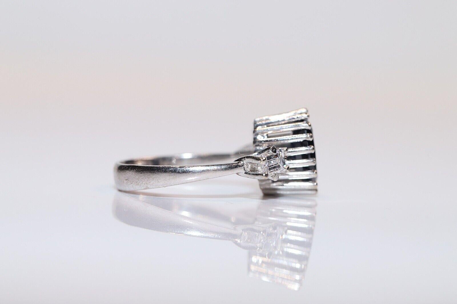 Vintage Circa 1990s 18k Gold Natural Baguette Cut Diamond And Sapphire Ring For Sale 3