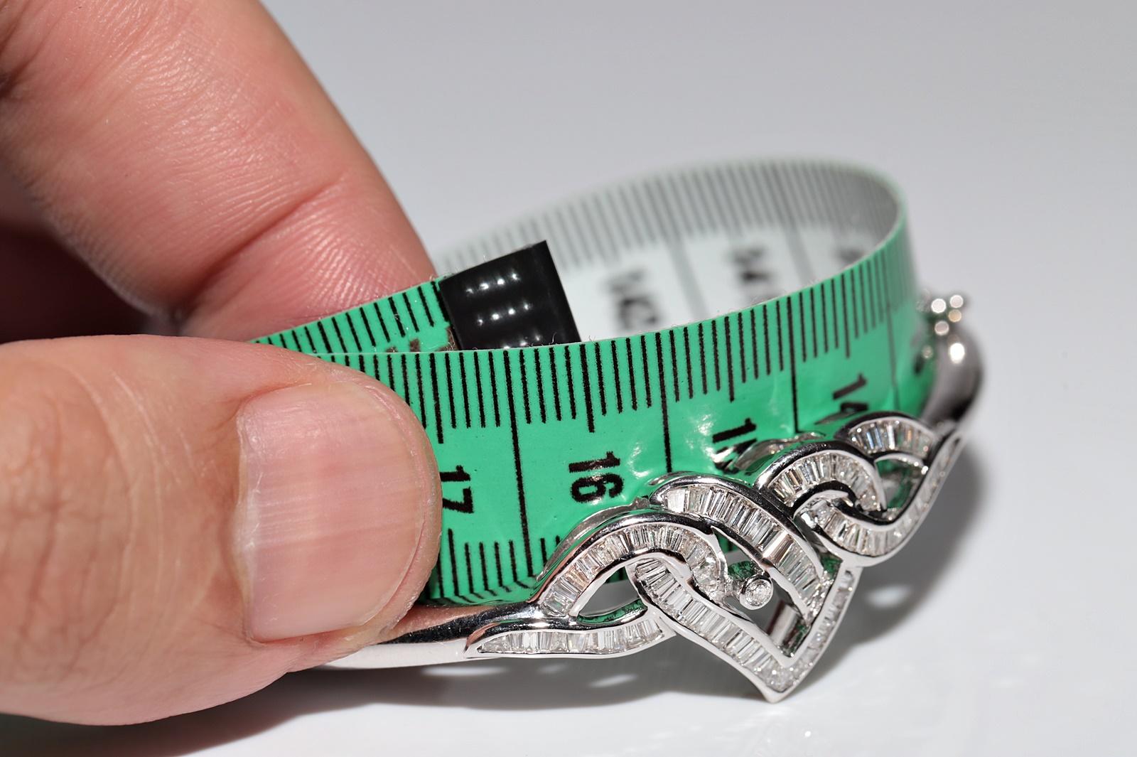 Armreif aus 18 Karat Gold mit natürlichem Diamanten im Baguetteschliff, Vintage, ca. 1990er Jahre im Angebot 11