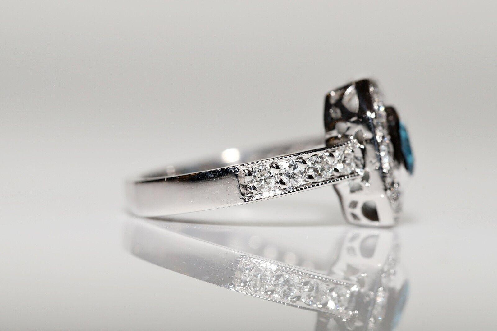 In sehr gutem Zustand.
Das Gesamtgewicht beträgt 5.2 Gramm.
Insgesamt ist Diamant 0,90 Karat.
Der Diamant hat F-G Farbe und vvs-vs .
Insgesamt ist Aquamarin 1 ct.
Ringgröße ist US 8 (Wir bieten kostenlose Größenänderung)
Wir können jede Größe