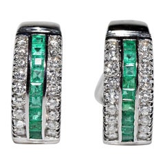 Vintage Circa 1990s 18k Gold Natural Diamond And Baguette Cut Emerald Earring