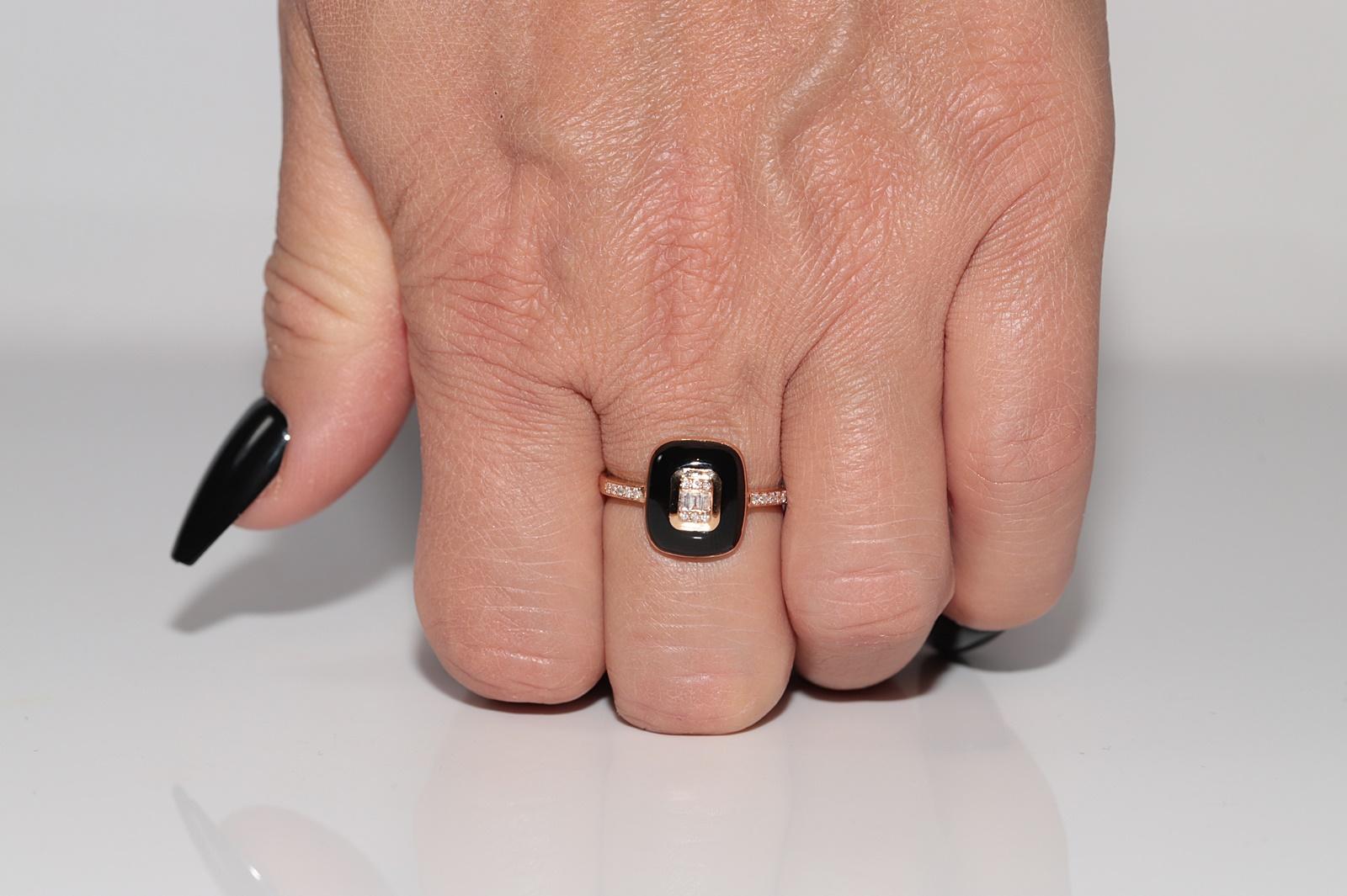 Vintage CIRCA 1990s 18k Gold Natürlicher Diamant und schwarzer Emaille Ring im Angebot 9