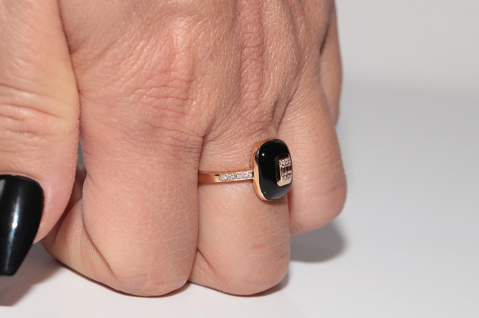 Vintage CIRCA 1990s 18k Gold Natürlicher Diamant und schwarzer Emaille Ring im Angebot 11