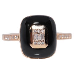 Vintage Circa 1990s 18k Gold Natural Diamond And Black Enamel Ring