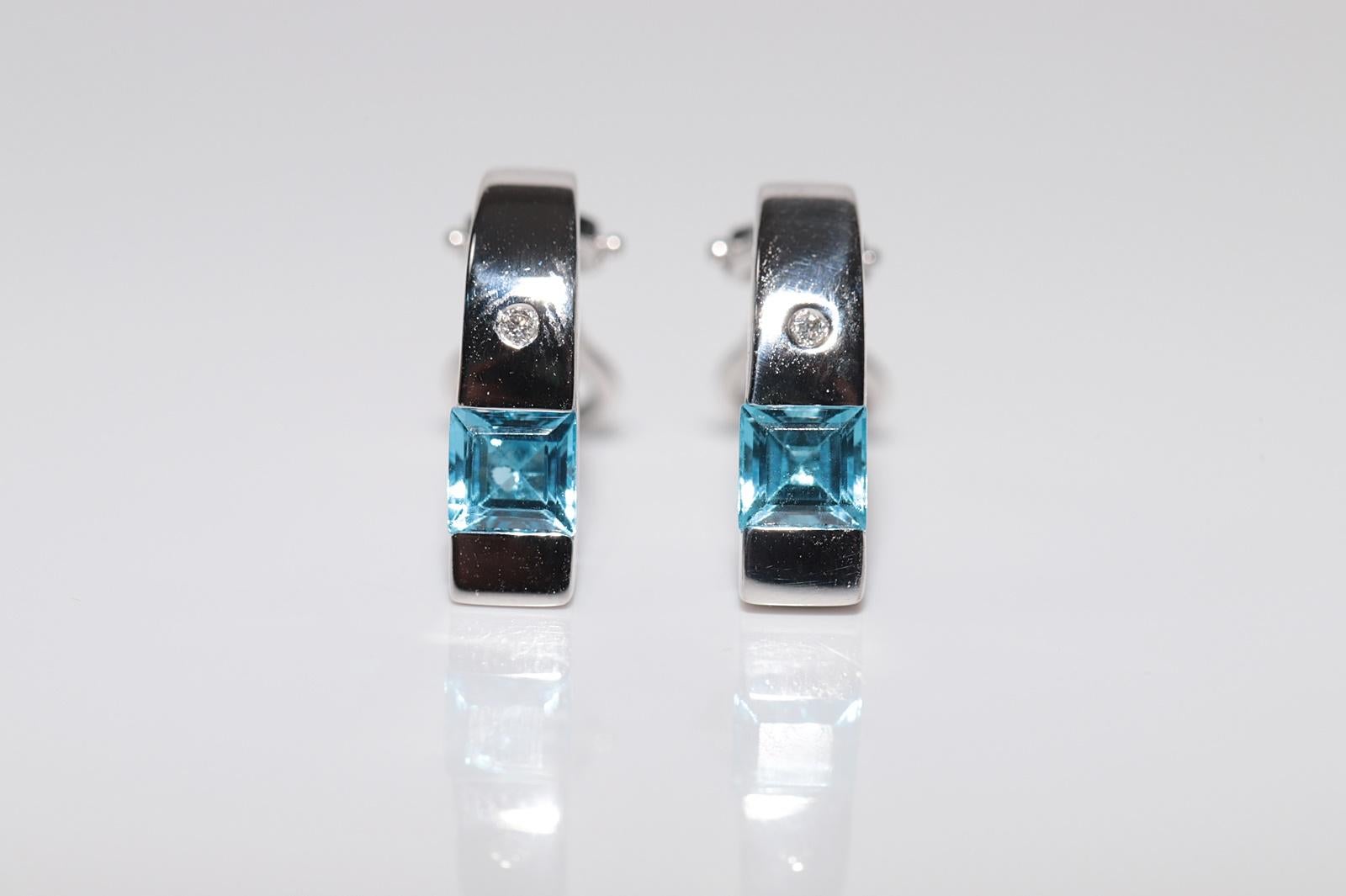 Pendiente Vintage Circa 1990s Oro 18k Diamante Natural y Topacio Azul Corte brillante en venta