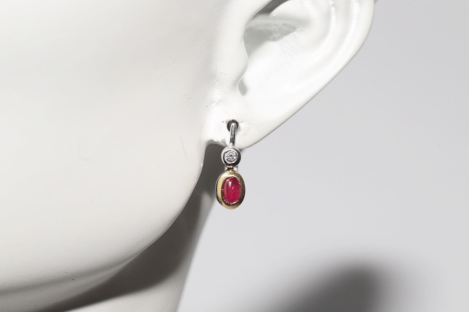 Ohrring, Vintage, ca. 1990er Jahre, 18 Karat Gold, natürlicher Diamant und Rubin im Cabochon-Schliff im Angebot 5
