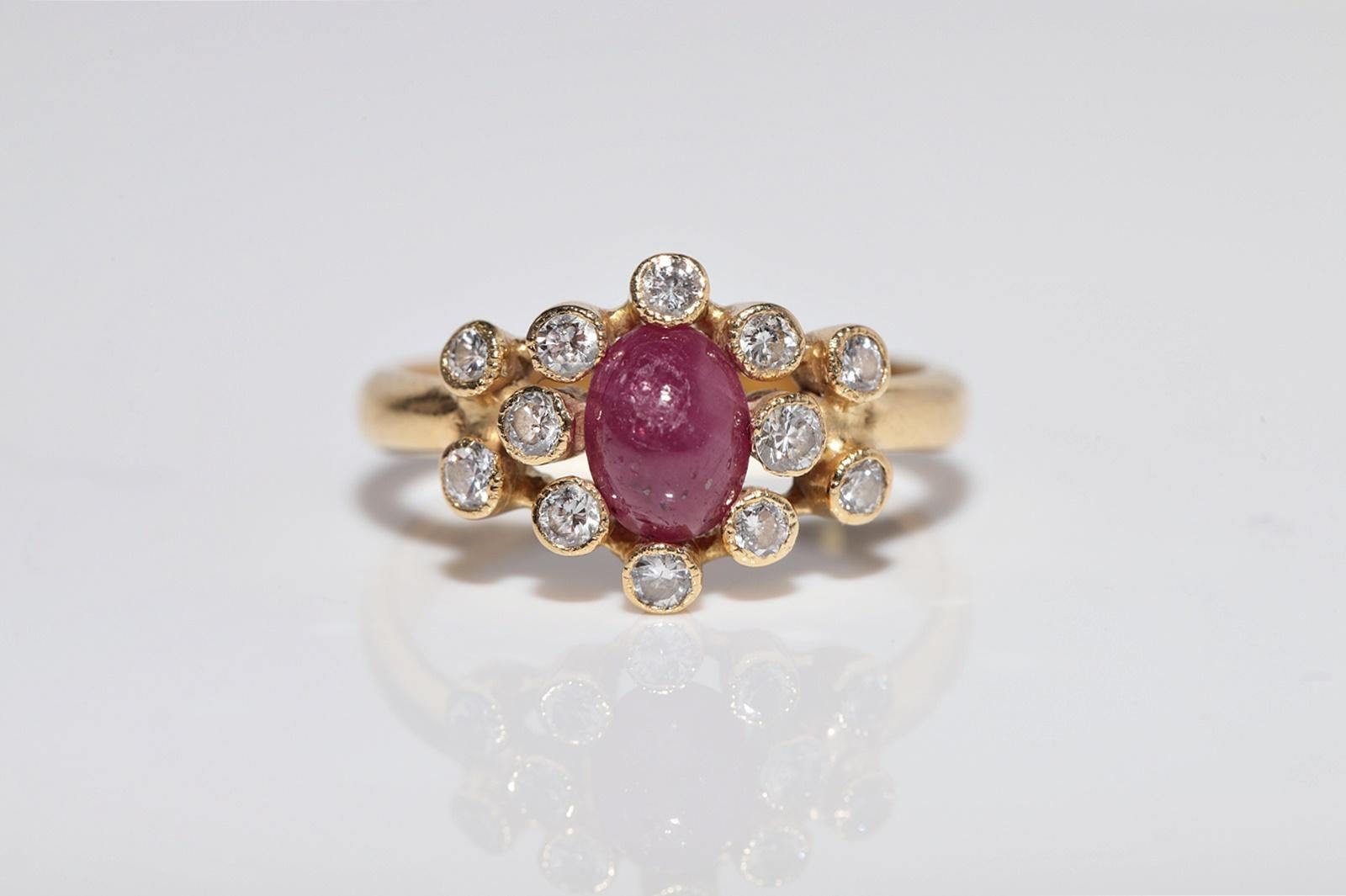 Vintage Circa 1990er Jahre 18k Gold Natürlicher Diamant und Rubinring mit Cabochon-Schliff im Zustand „Gut“ im Angebot in Fatih/İstanbul, 34