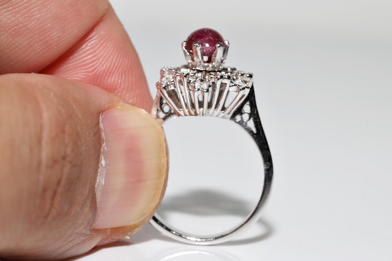 In very good condition.
Total weight is 4.8 grams.
Totally is diamond 0.48 ct.
The diamond is has H-I color and s1-s2-s3-Pique 1-2 clarity.
Totally is ruby 0.48 ct.
Ring size is US 7 
We can make any size.
Box is not included.
Please contact for any