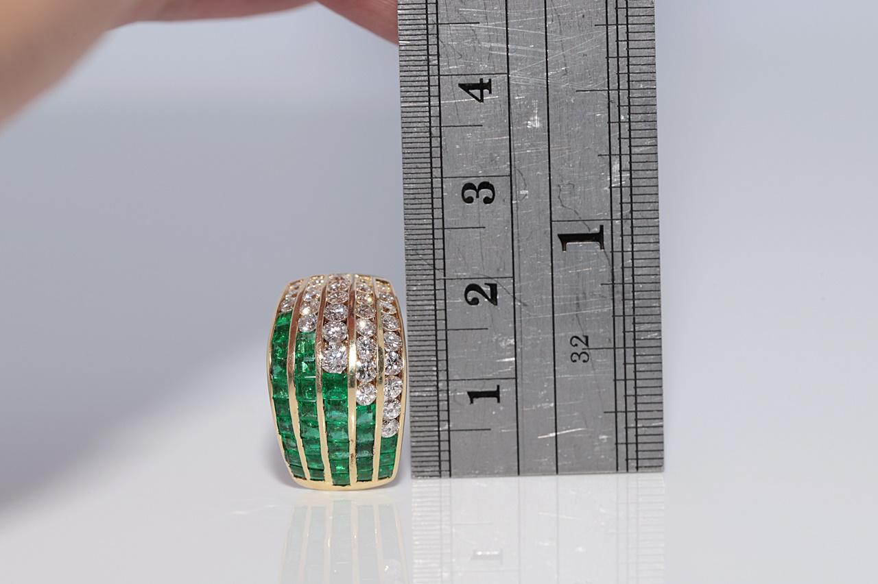 Vintage Circa 1990s 18k Gold Natural Diamond And Caliber Cut Emerald Earring For Sale 9