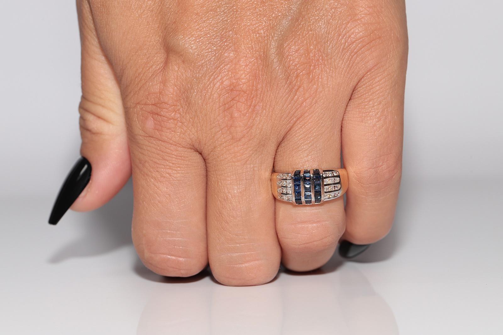 Vintage Circa 1990s 18k Gold Natural Diamond And Caliber Cut Sapphire Ring For Sale 7