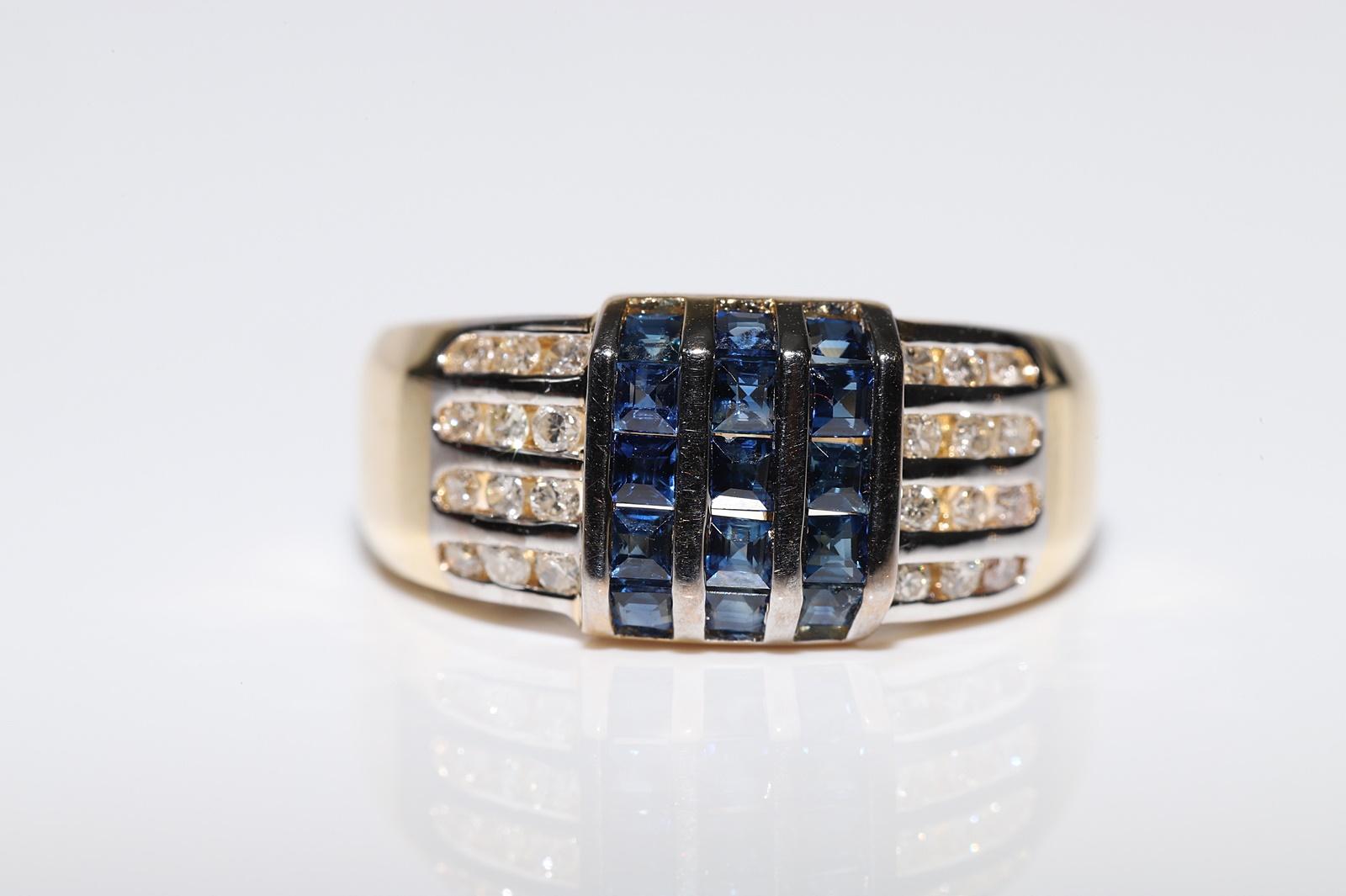 Brilliant Cut Vintage Circa 1990s 18k Gold Natural Diamond And Caliber Cut Sapphire Ring For Sale