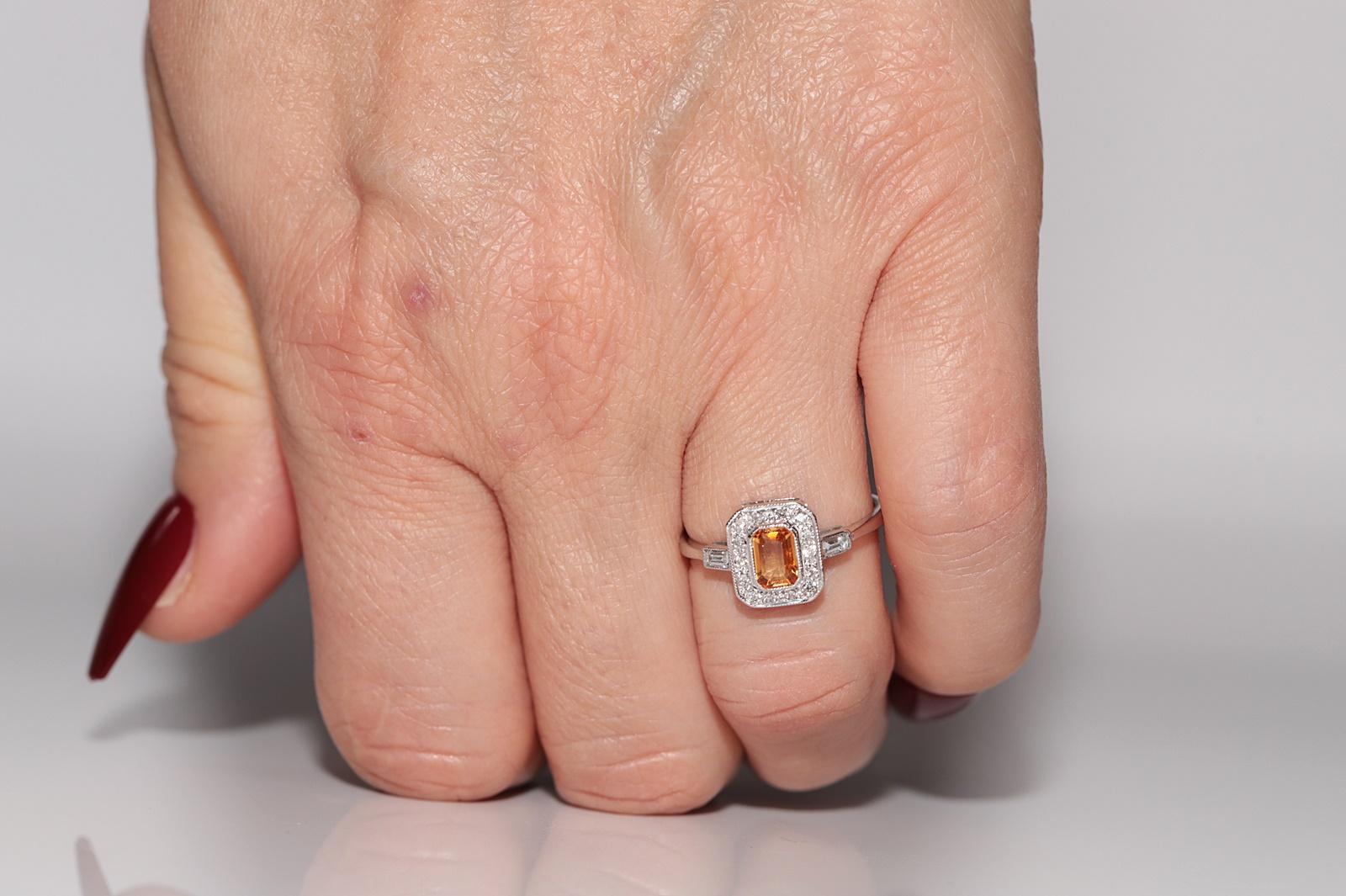 Vintage Circa 1990er Jahre 18k Gold Natürlicher Diamant und Citrin Dekorierter Ring im Angebot 9