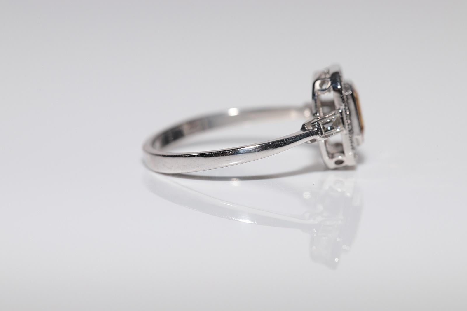 Vintage Circa 1990er Jahre 18k Gold Natürlicher Diamant und Citrin Dekorierter Ring Damen im Angebot
