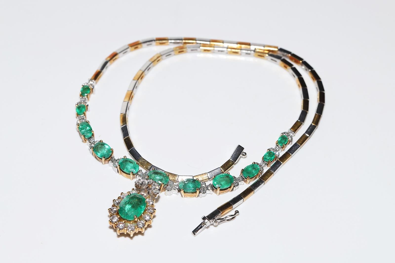 Vintage Circa 1990s 18k Gold Natural Diamond And Emerald Decorated Necklace For Sale 8