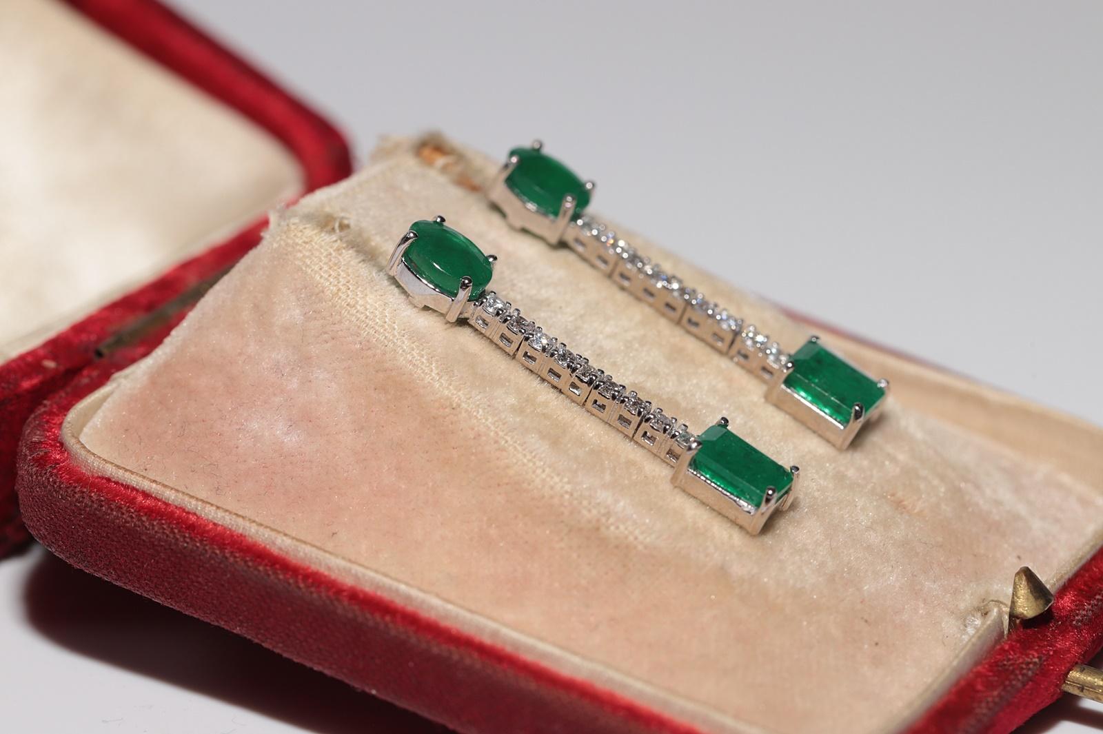 Brilliant Cut Vintage Circa 1990s 18k Gold Natural Diamond And Emerald Drop Earring
