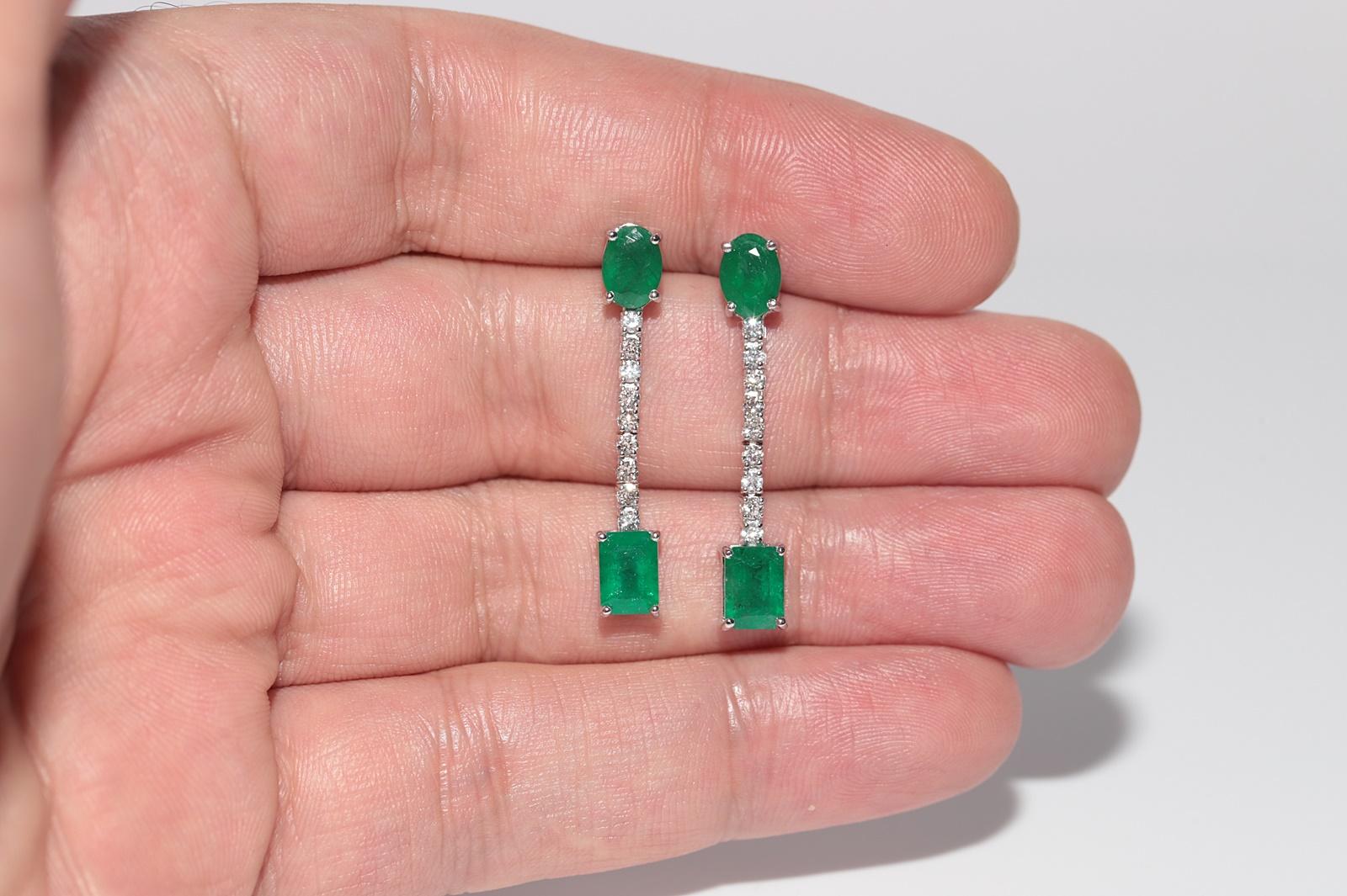 Vintage Circa 1990s 18k Gold Natural Diamond And Emerald Drop Earring 3
