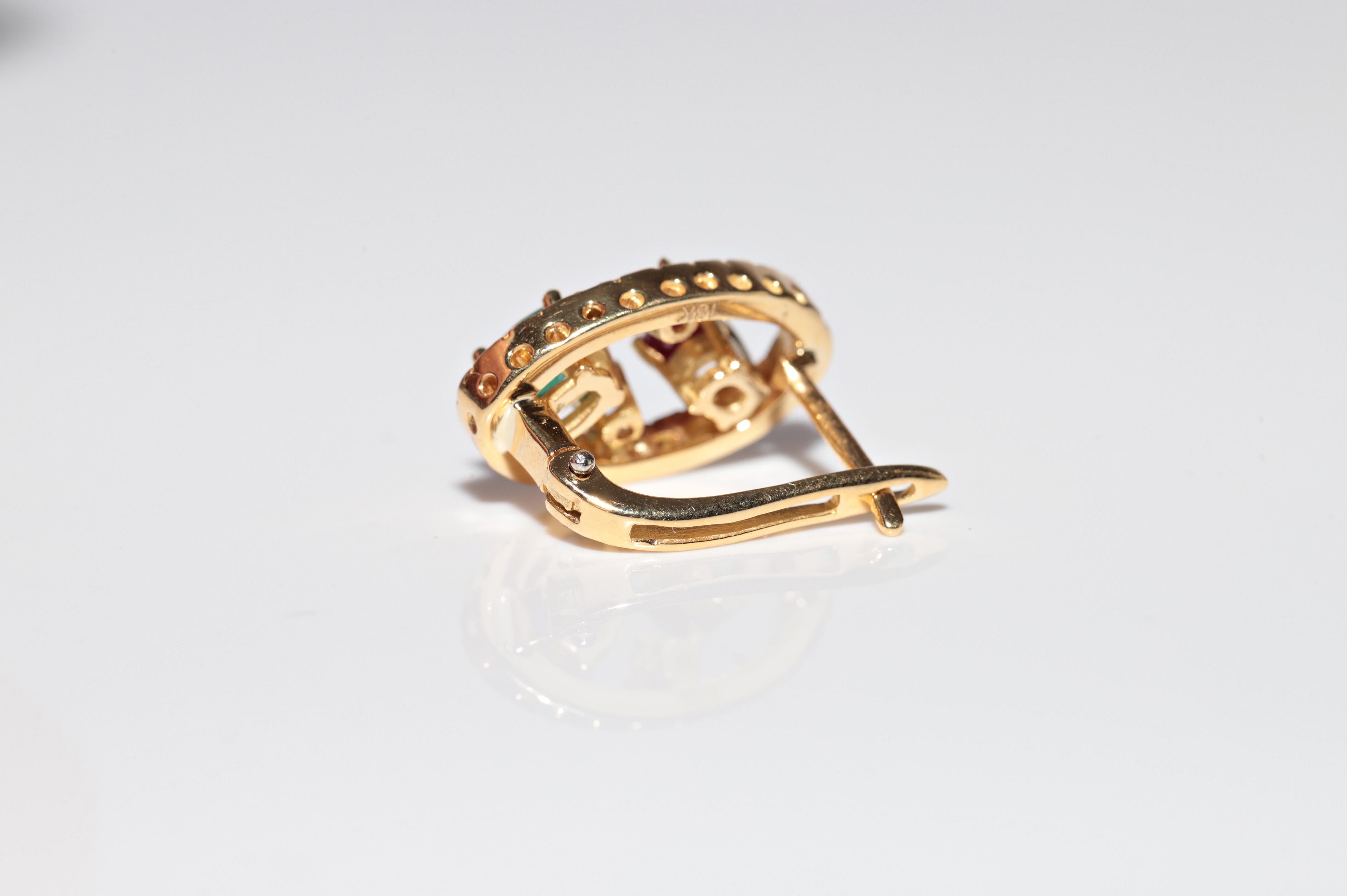 Vintage Circa 1990er Jahre 18k Gold natürlicher Diamant und Smaragd  Rubin-Ohrring im Angebot 2