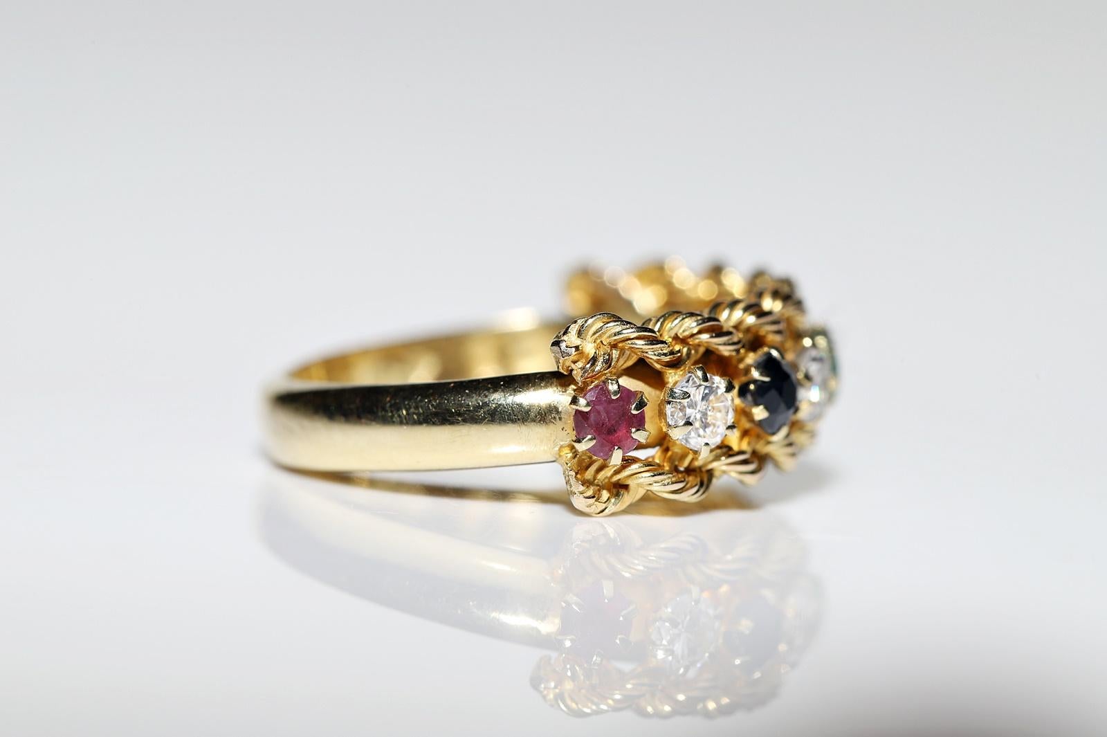 Vintage Circa 1990s 18k Gold Natural Diamond And Emerald Ruby Sapphire Ring For Sale 1