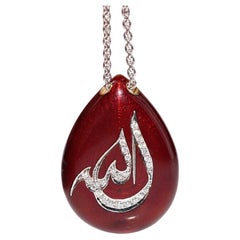 Vintage Circa 1990 Collier en or 18k, diamant naturel et émail God Written