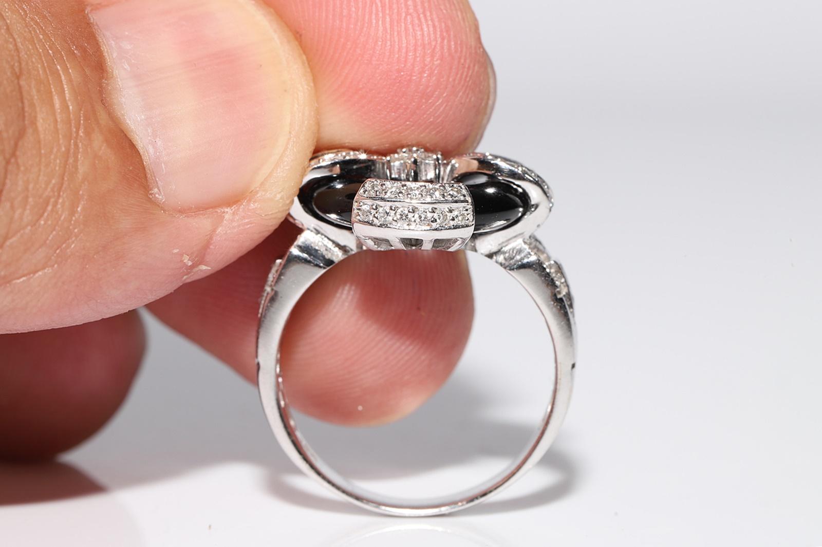 Vintage Circa 1990er Jahre 18k Gold Natürlicher Diamant und Ony Dekorierter Ring im Angebot 4