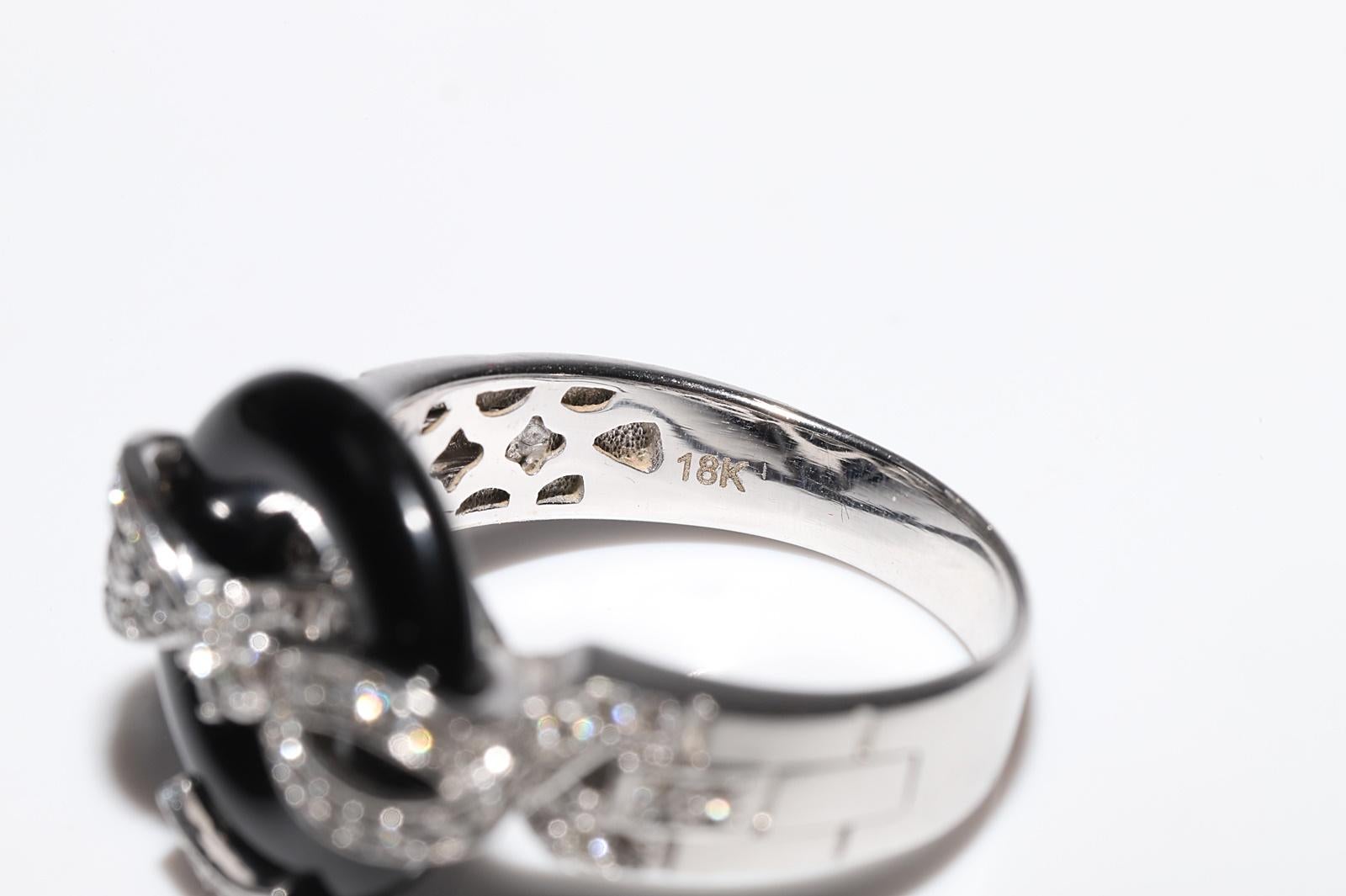Vintage Circa 1990er Jahre 18k Gold Natürlicher Diamant und Ony Dekorierter Ring im Angebot 2