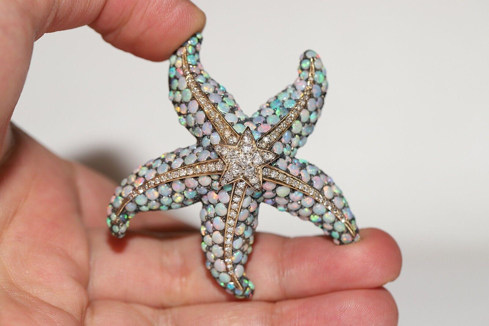 Vintage Circa 1990s 18k Gold Natural Diamond And Opal Starfish Brooch For Sale 4