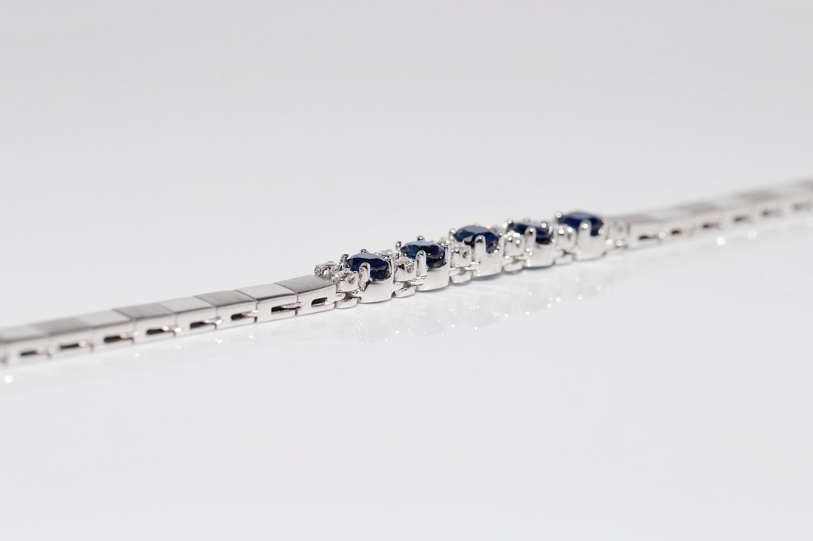 Vintage Circa 1990s 18k Gold Natural Diamond And Oval Cut Sapphire Bracelet For Sale 8