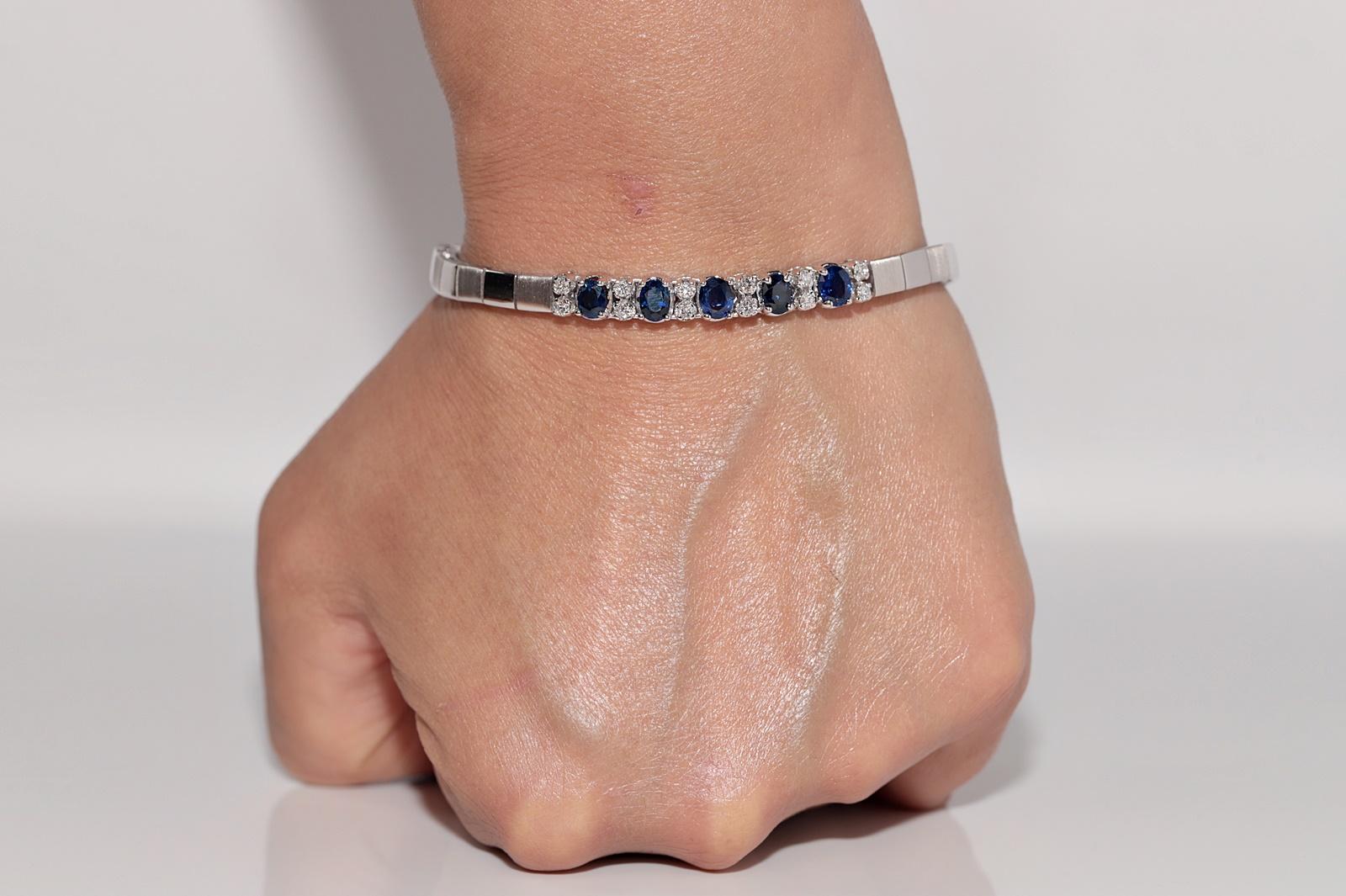 Vintage Circa 1990s 18k Gold Natural Diamond And Oval Cut Sapphire Bracelet For Sale 11