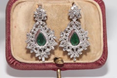 Vintage Circa 1990s 18k Gold Natural Diamond And Pear Cut Emerald Earring