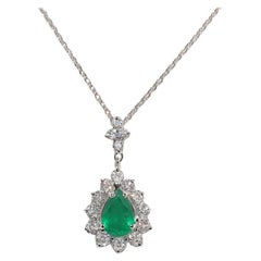 Vintage Circa 1990s 18k Gold Natural Diamond And Pear Cut Emerald Necklace