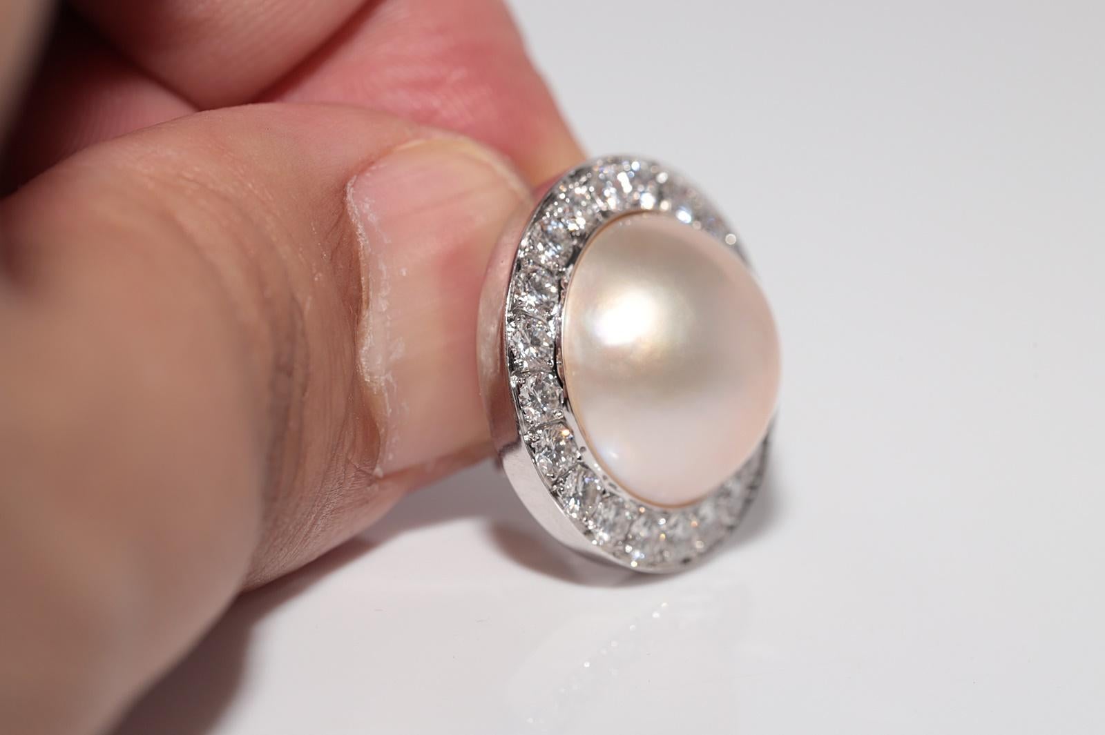 Vintage Circa 1990er Jahre 18k Gold Natürlicher Diamant und Perle Dekorierter Ohrring im Angebot 12