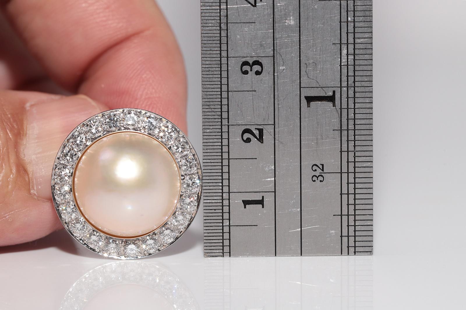In sehr gutem Zustand.
Das Gesamtgewicht beträgt 17.5 Gramm.
Insgesamt ist Diamant 2,50 ct.
Der Diamant ist E-F Farbe und vvs Klarheit.
Die Schachtel ist nicht enthalten.
Bitte kontaktieren Sie uns bei Fragen.