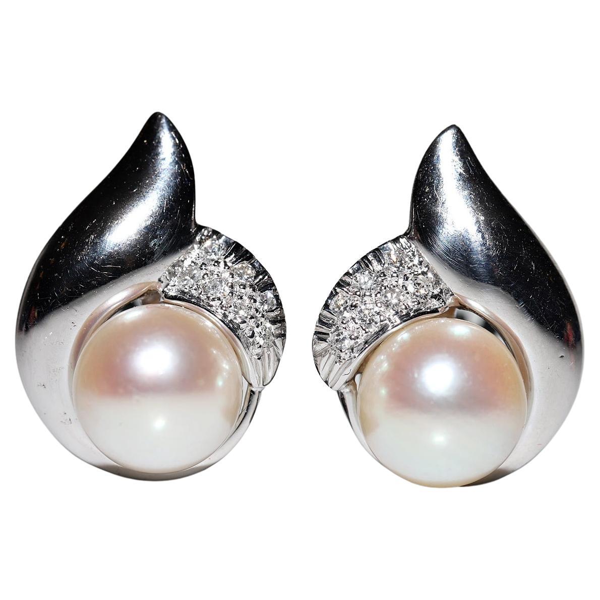 Vintage Circa 1990s 18k Gold Natural Diamond And Pearl Decorated Earring  For Sale