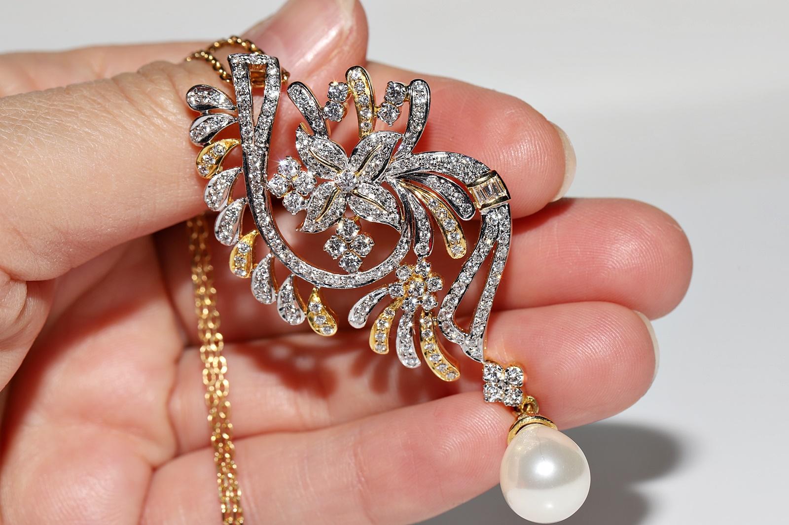 Vintage Circa 1990er Jahre 18k Gold Natürlicher Diamant und Perle Dekorierte Halskette im Angebot 9